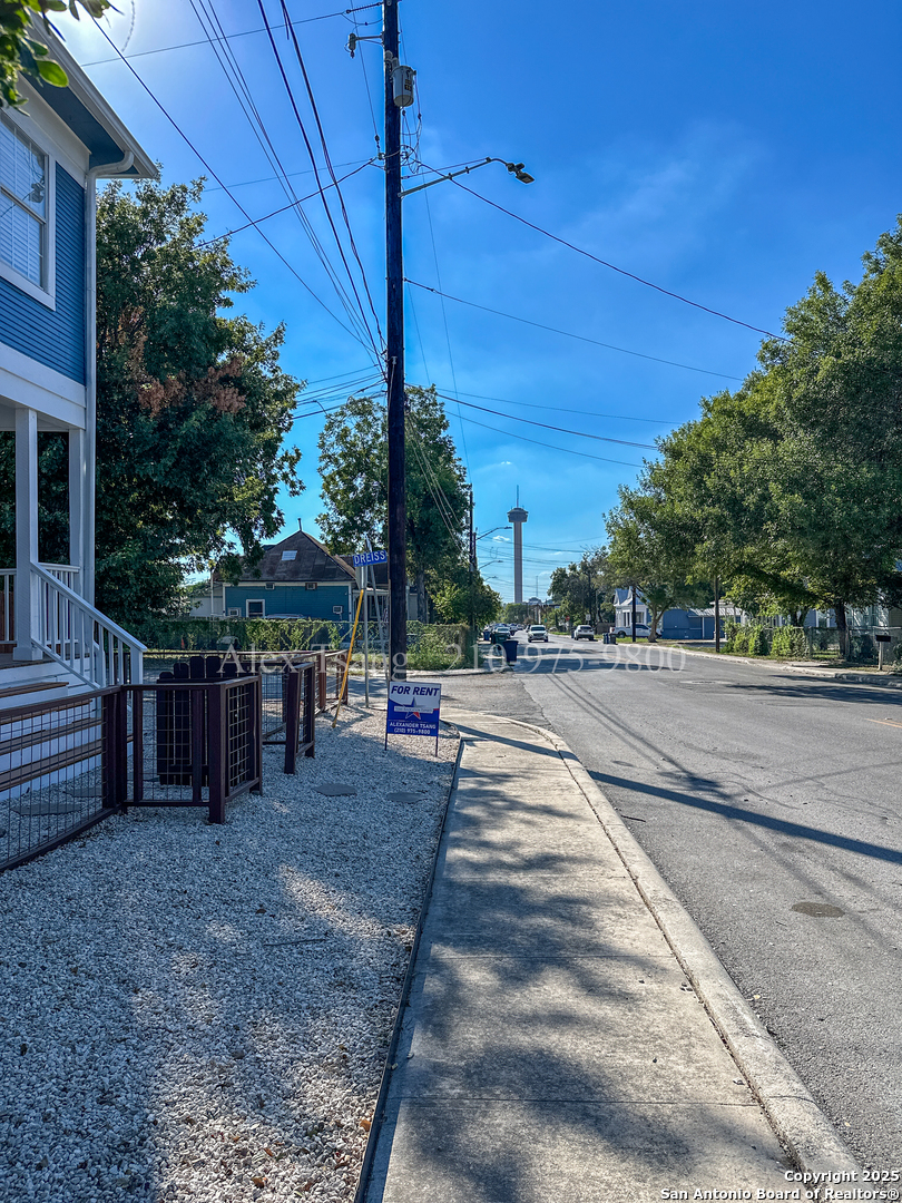802 Montana Street San Antonio TX 78203
