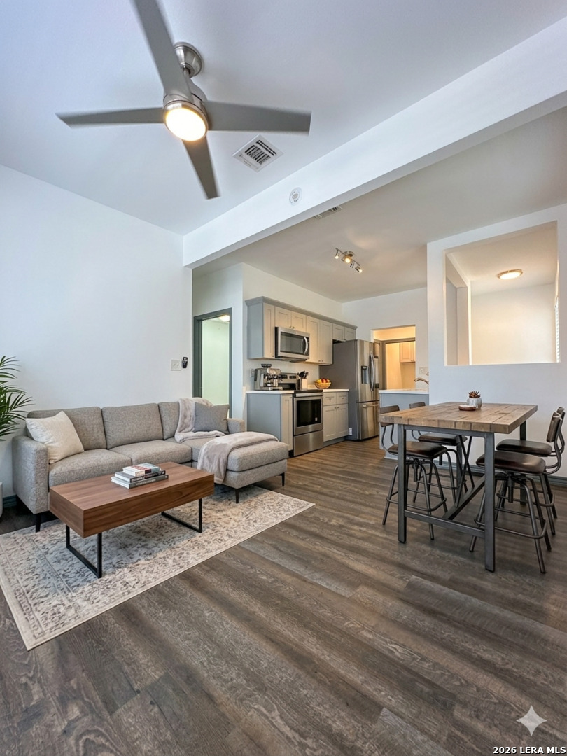 802 Montana Street San Antonio TX 78203