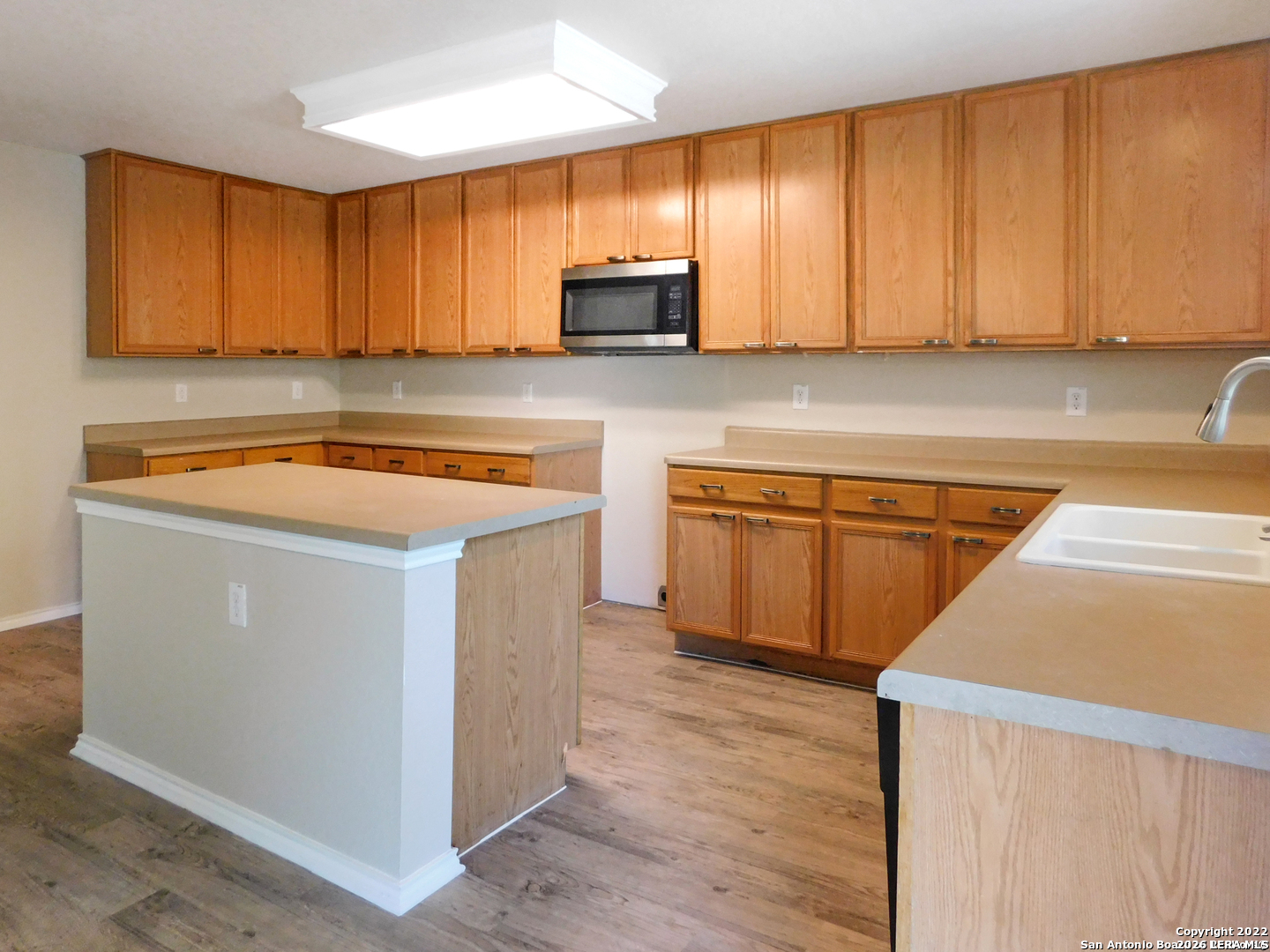 802 Butler Point San Antonio TX 78251