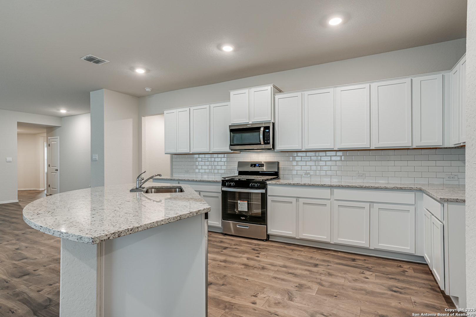 3770 Copper River Bulverde TX 78163