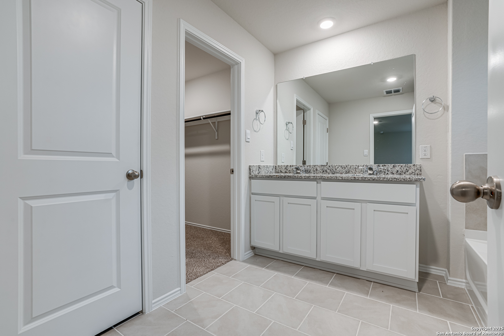 3770 Copper River Bulverde TX 78163