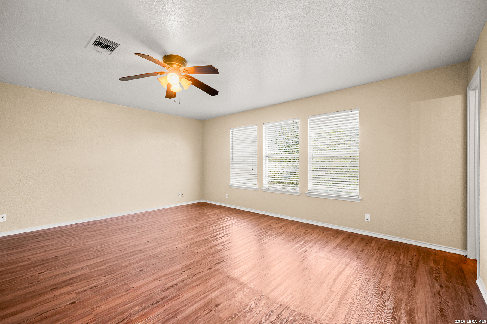 1426 Range Finder San Antonio TX 78245