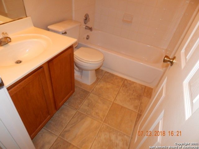 7127 Comet Manor San Antonio TX 78252