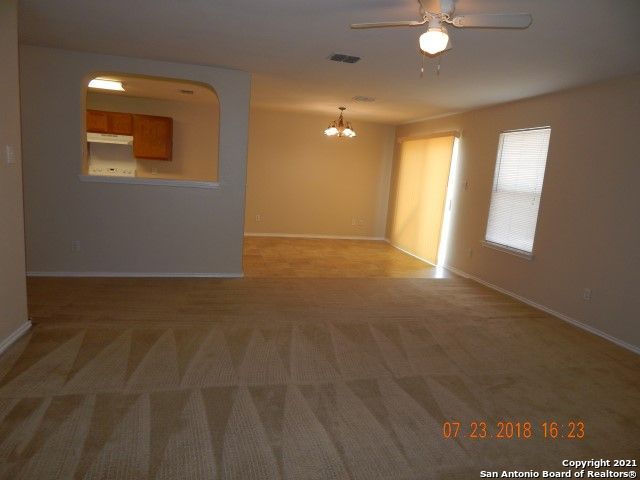 7127 Comet Manor San Antonio TX 78252