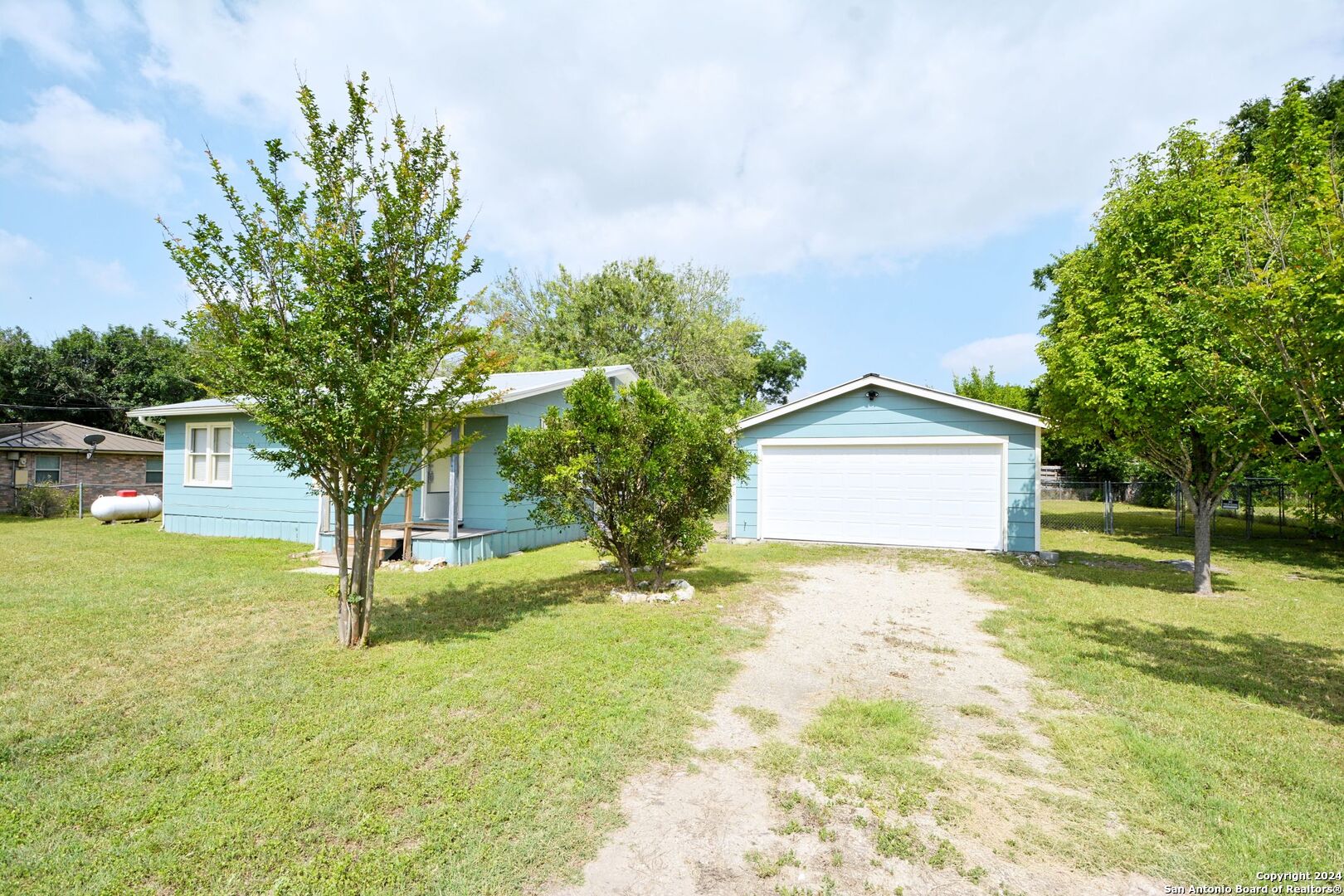 823 Serna Drive New Braunfels TX 78130