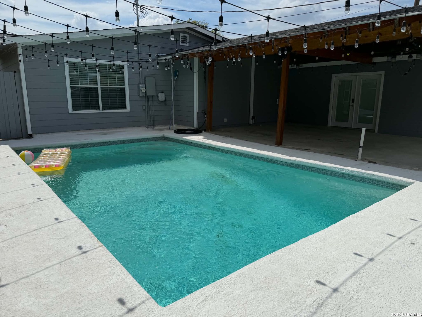 5551 Knoll Krest Drive San Antonio TX 78242