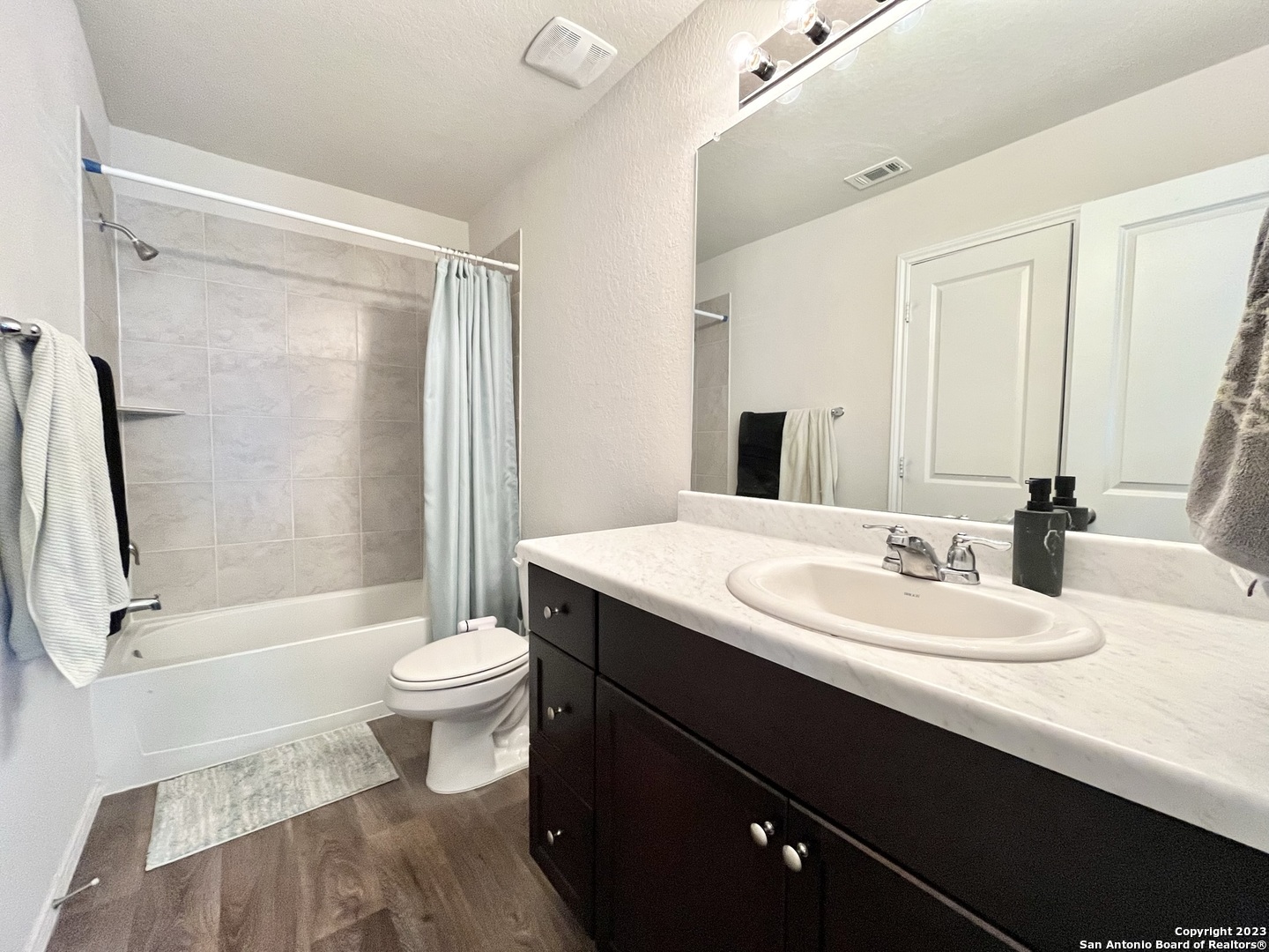 2526 Wentwood Run San Antonio TX 78245