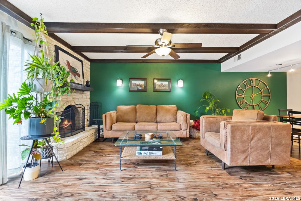 11303 Vance Jackson San Antonio TX 78230