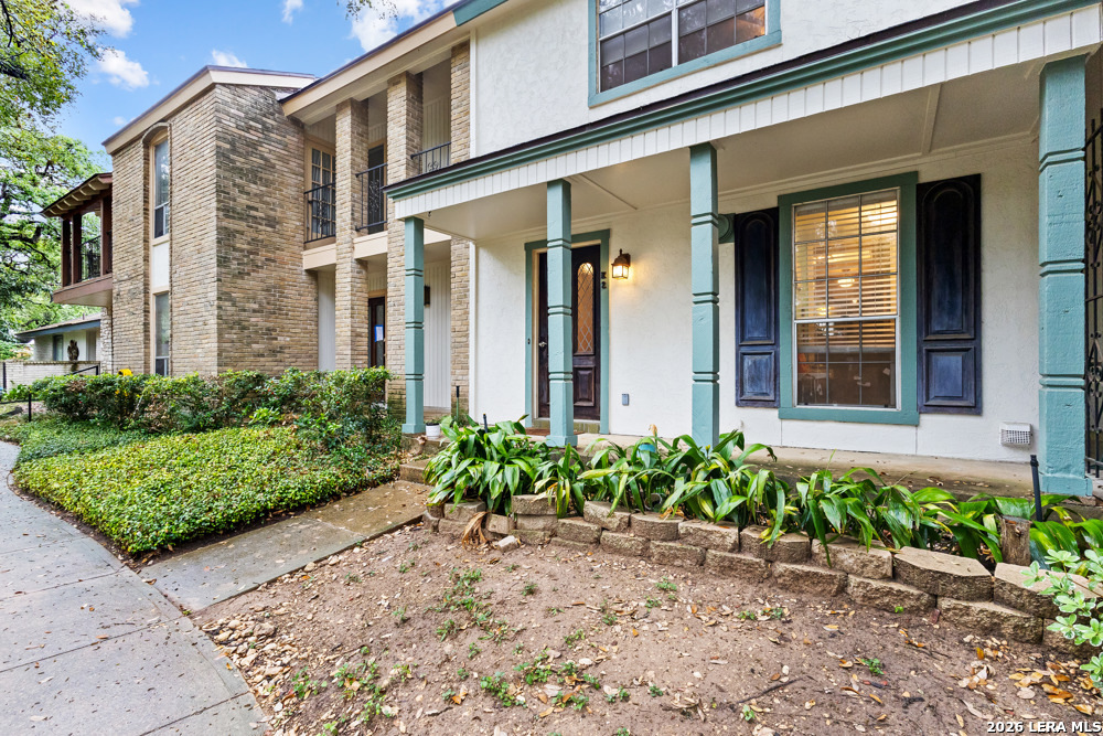 11303 Vance Jackson San Antonio TX 78230