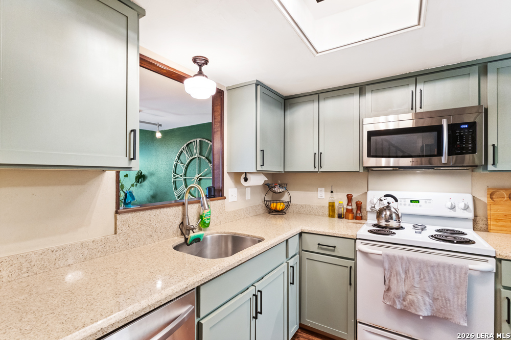11303 Vance Jackson San Antonio TX 78230