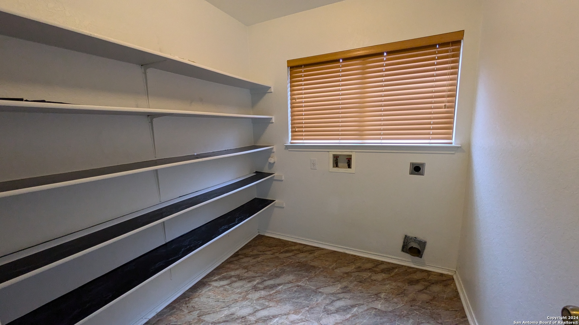 5015 Viking Coral San Antonio TX 78244