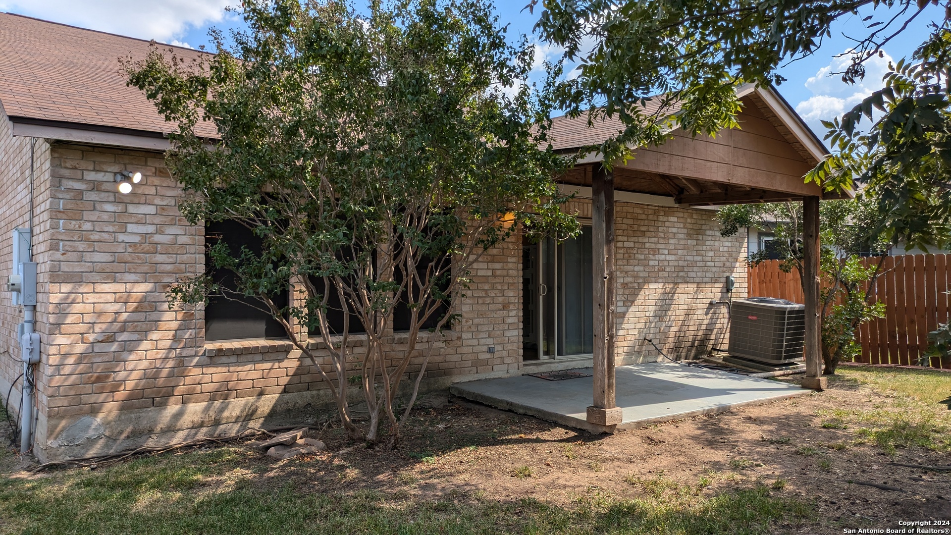 5015 Viking Coral San Antonio TX 78244