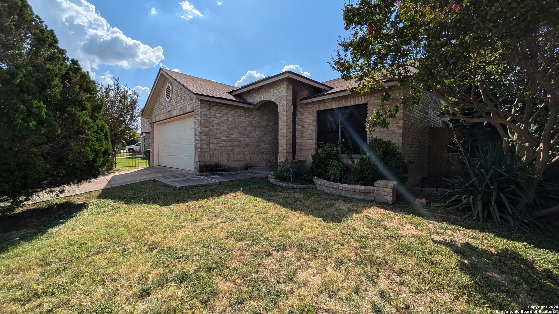 5015 Viking Coral San Antonio TX 78244