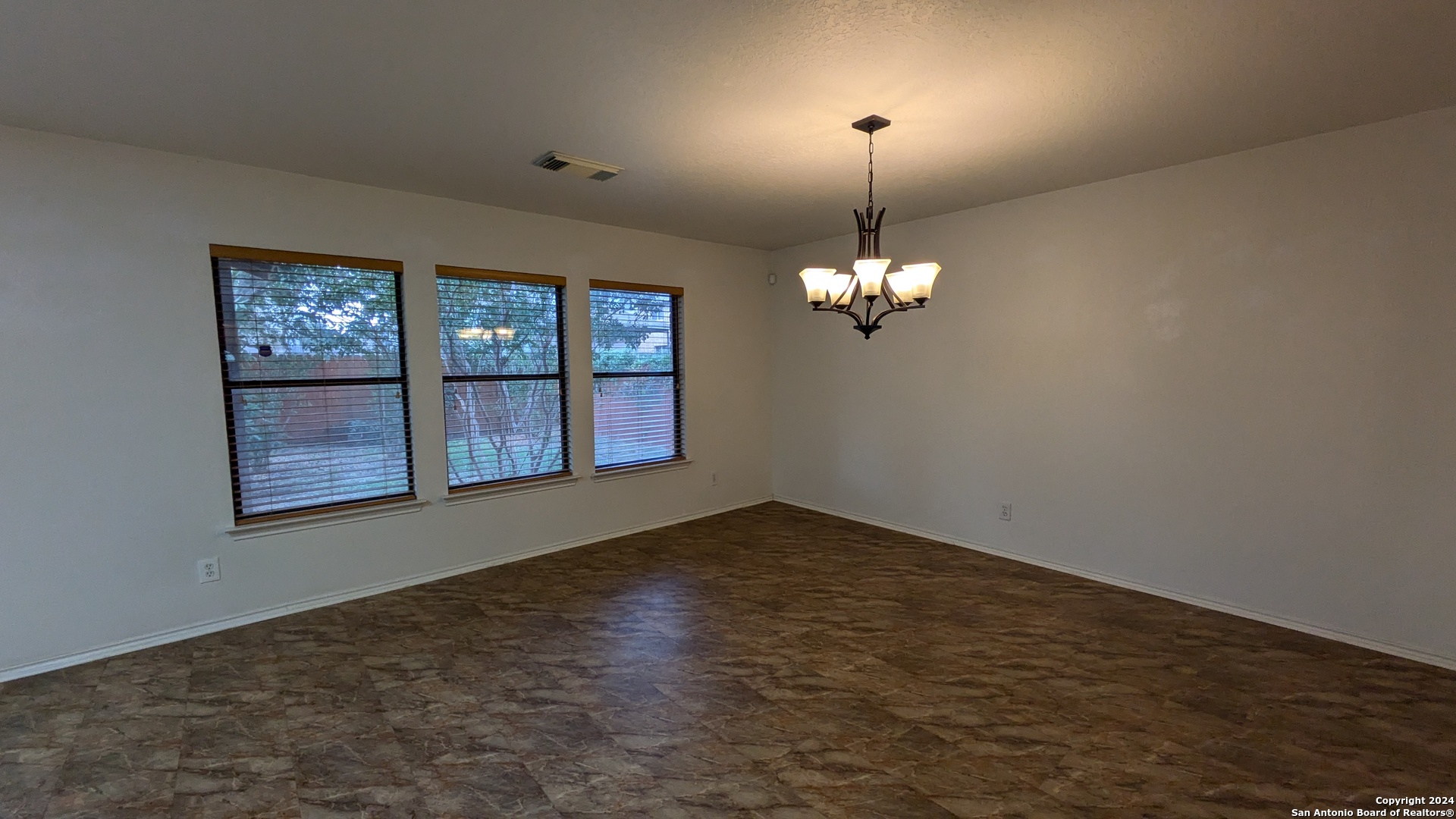 5015 Viking Coral San Antonio TX 78244