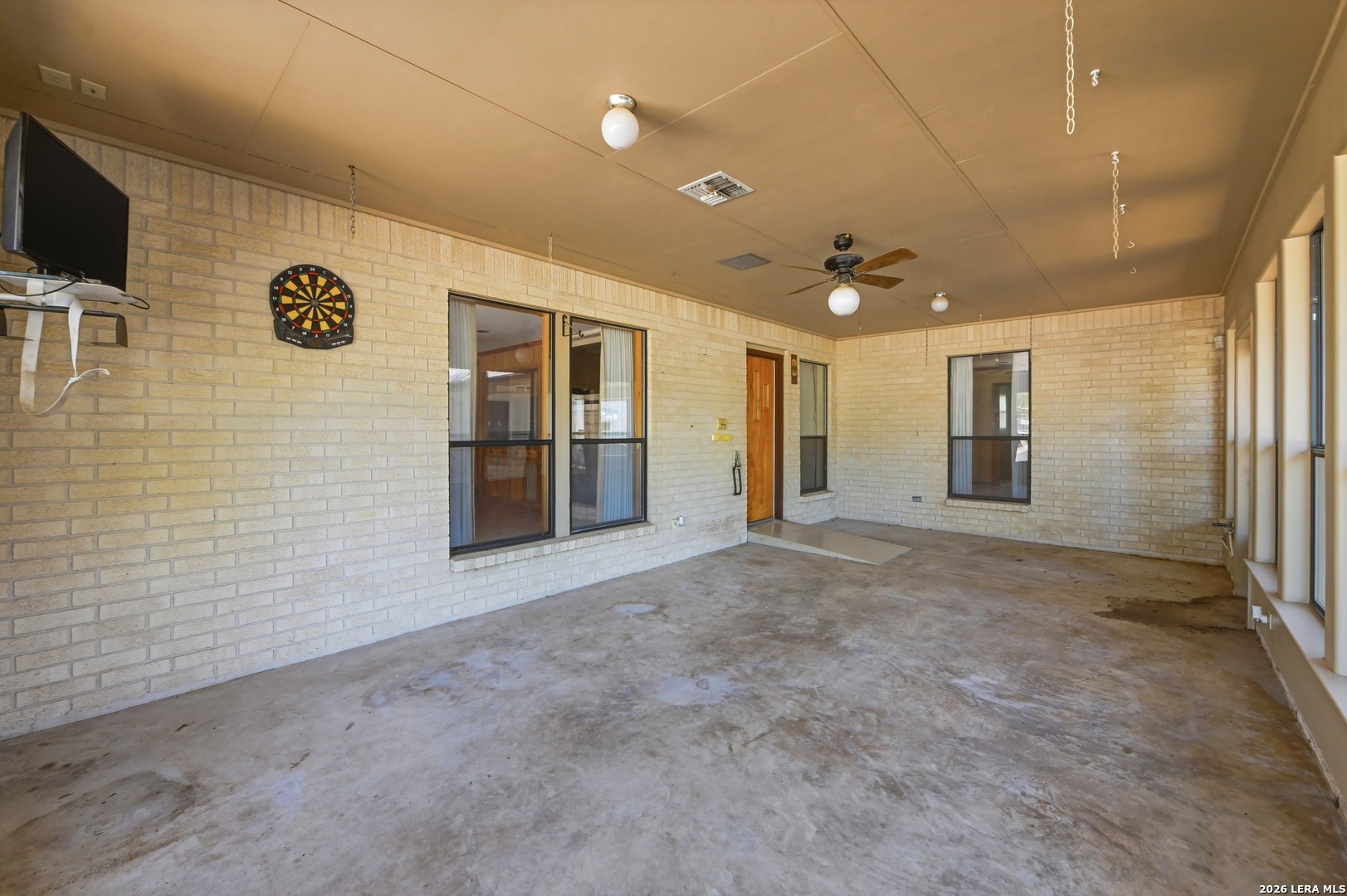 901 Gentilz Castroville TX 78009