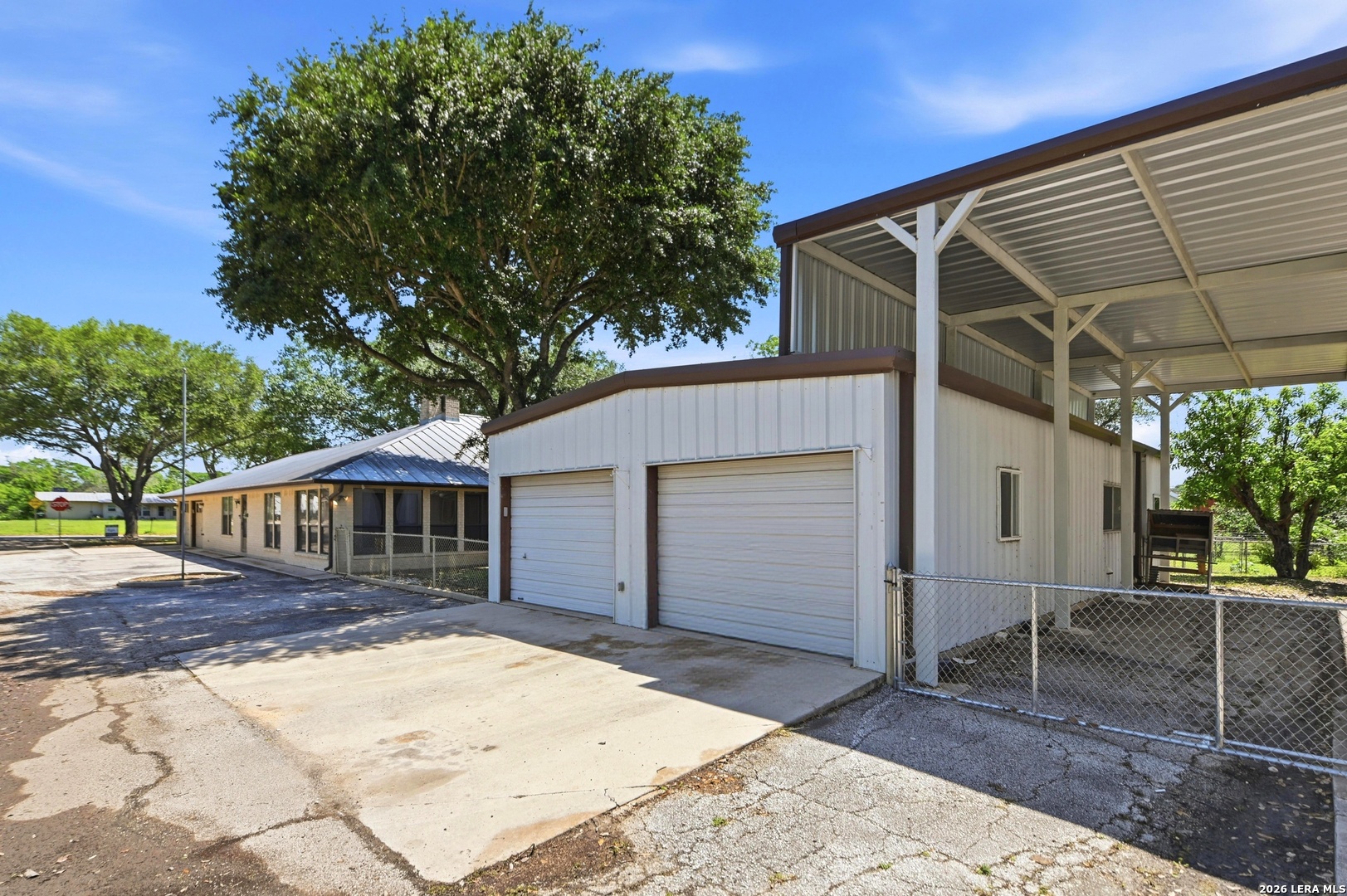 901 Gentilz Castroville TX 78009