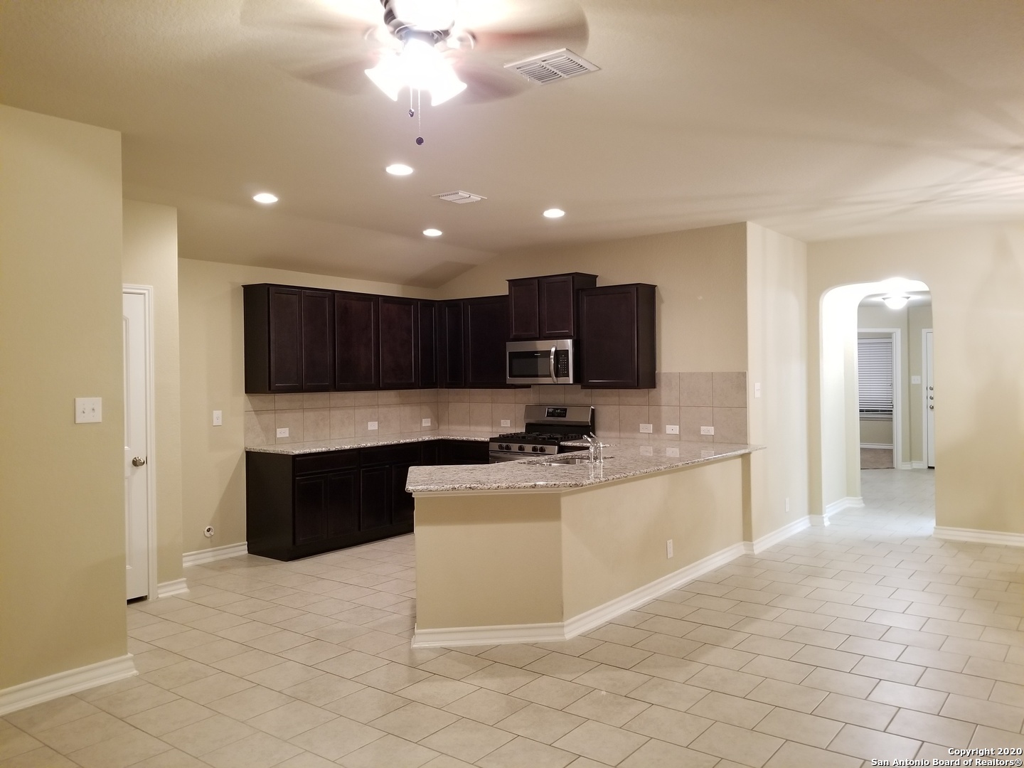 8711 Fischer Falls San Antonio TX 78254
