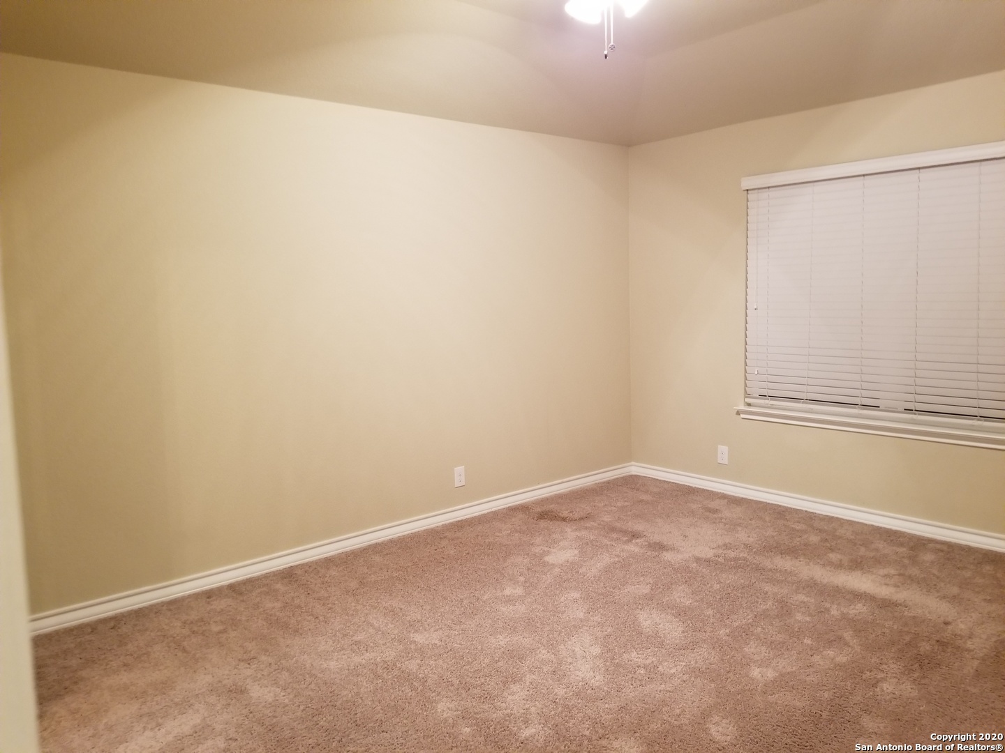 8711 Fischer Falls San Antonio TX 78254