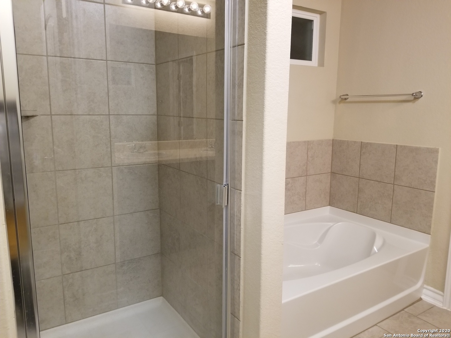 8711 Fischer Falls San Antonio TX 78254
