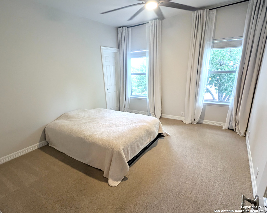 22223 Roan Forest San Antonio TX 78259