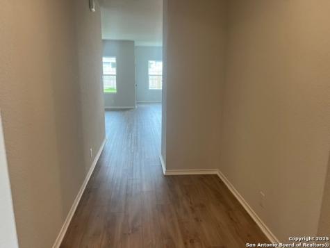 105 Beveridge Seguin TX 78155