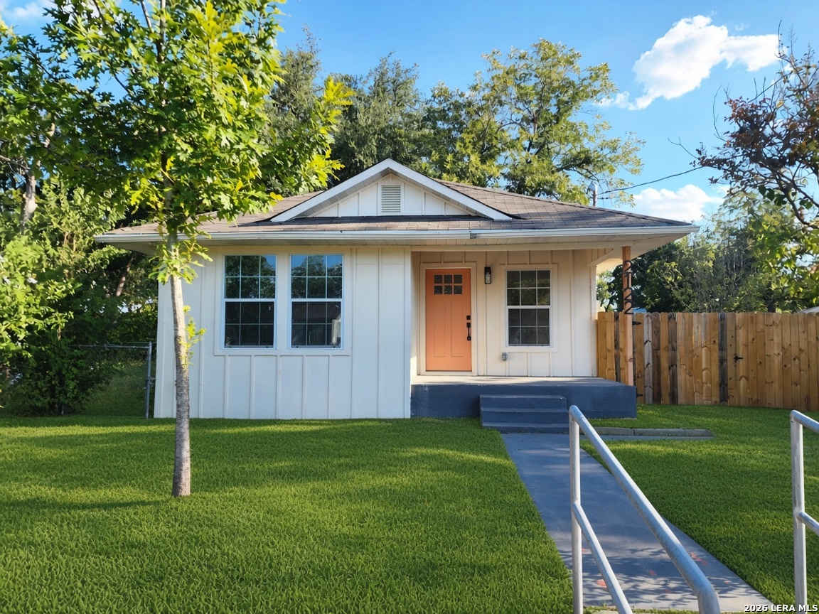 2122 Hicks Avenue San Antonio TX 78210