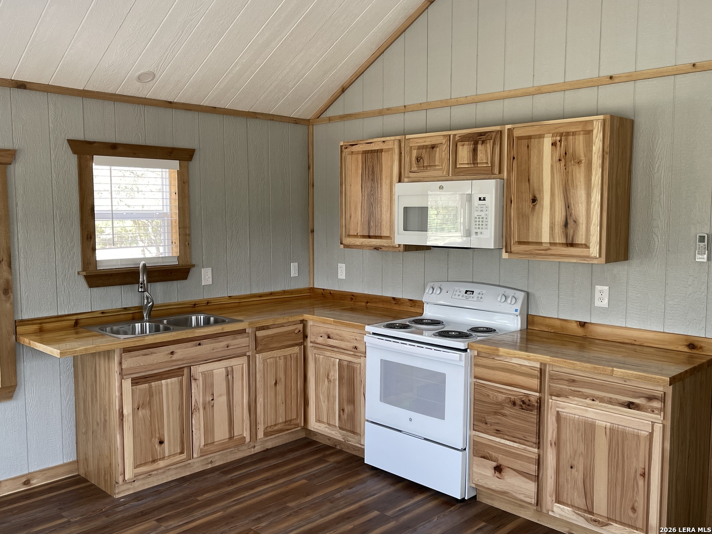3795 Forest Trail Drive Bandera TX 78003