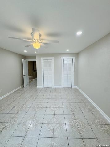 634 N San Joaquin San Antonio TX 78228