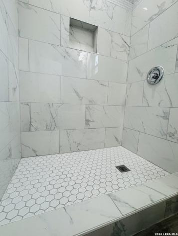634 N San Joaquin San Antonio TX 78228