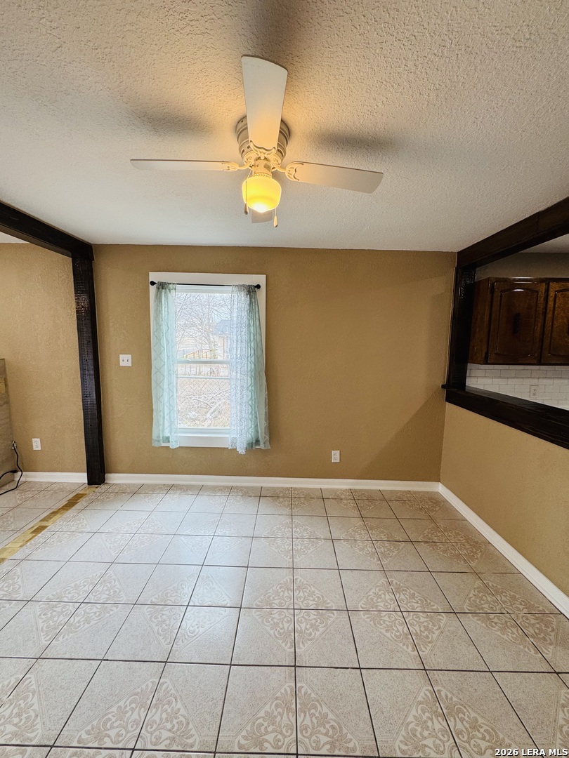 634 N San Joaquin San Antonio TX 78228