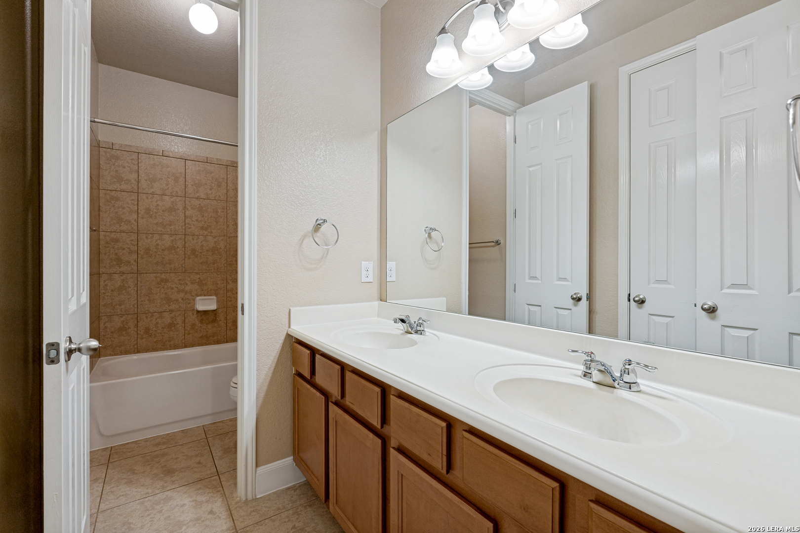 23214 Crest View Way San Antonio TX 78261