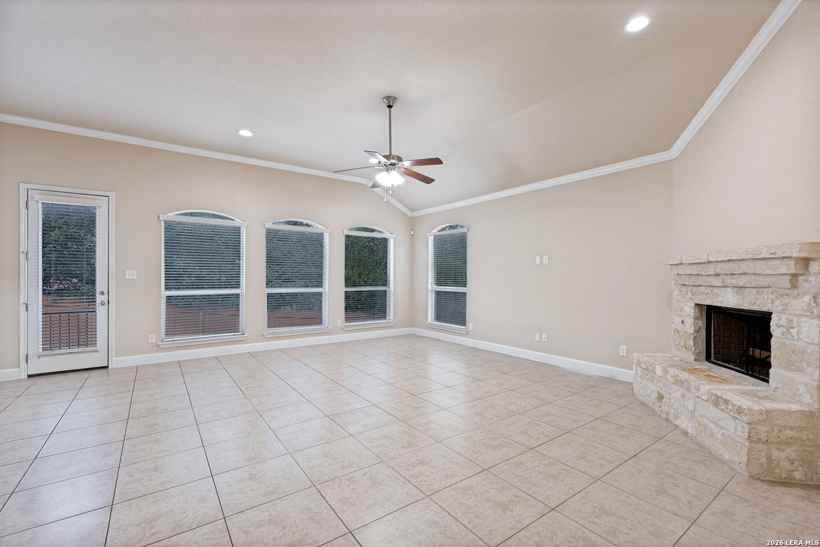 23214 Crest View Way San Antonio TX 78261