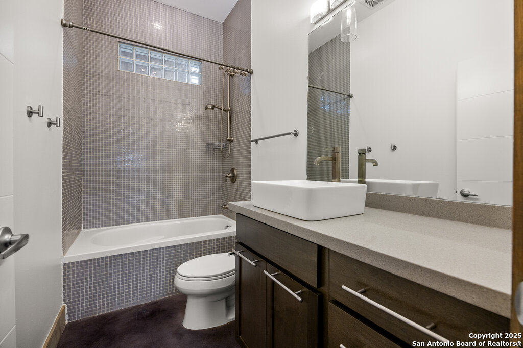 1542 N Alamo Street San Antonio TX 78215