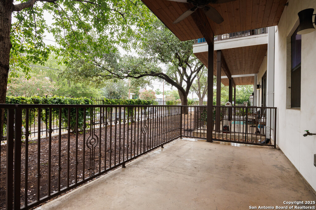 1542 N Alamo Street San Antonio TX 78215