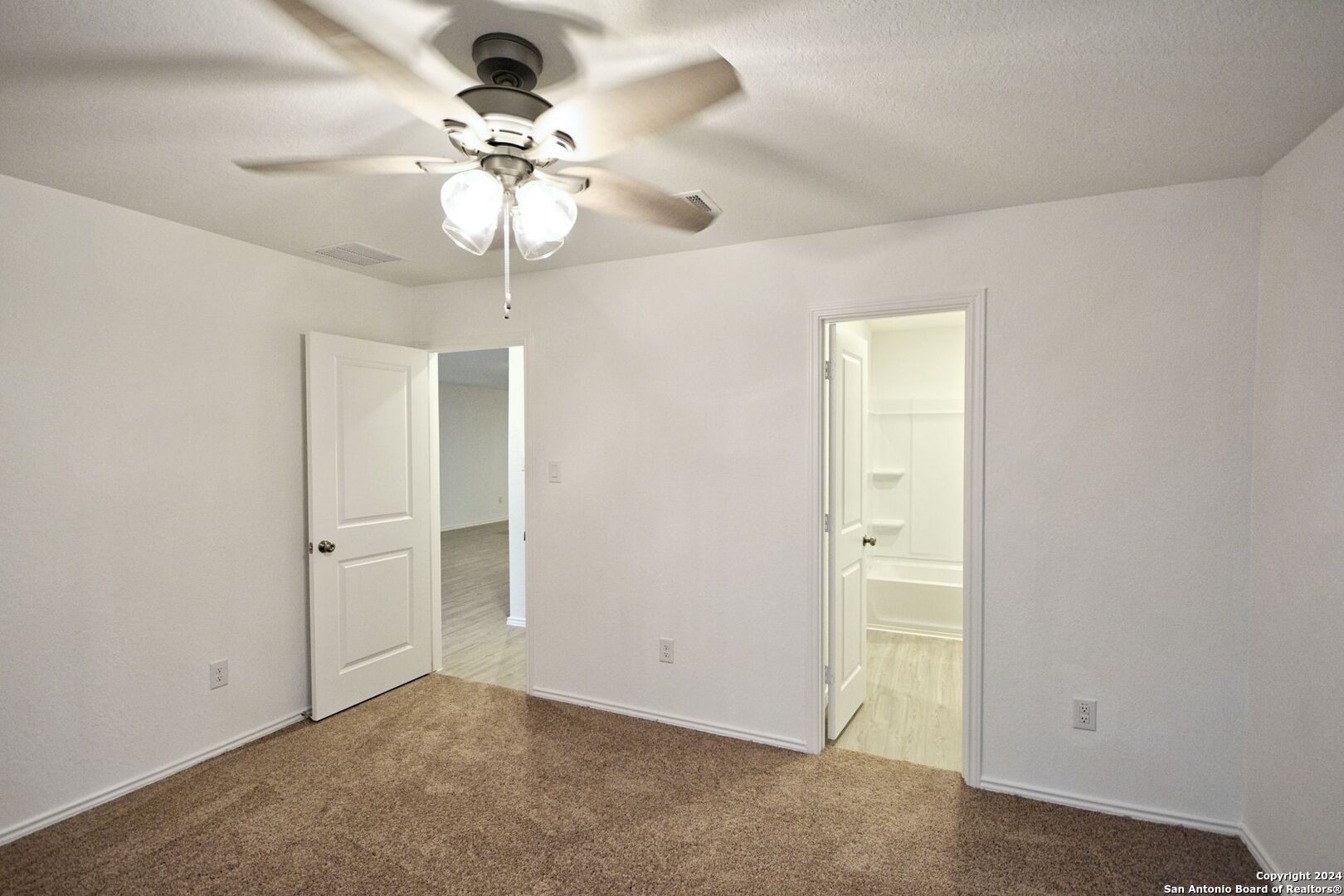 1607 Knoll Ridge New Braunfels TX 78130