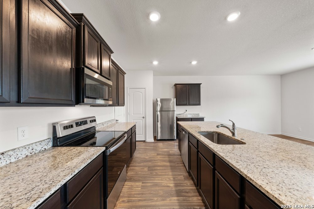 11038 Chatham Court Converse TX 78109