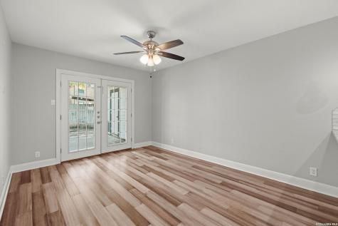 358 E Terra Alta Drive San Antonio TX 78209