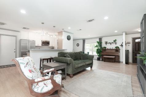 2902 Sir Phillip Drive San Antonio TX 78209