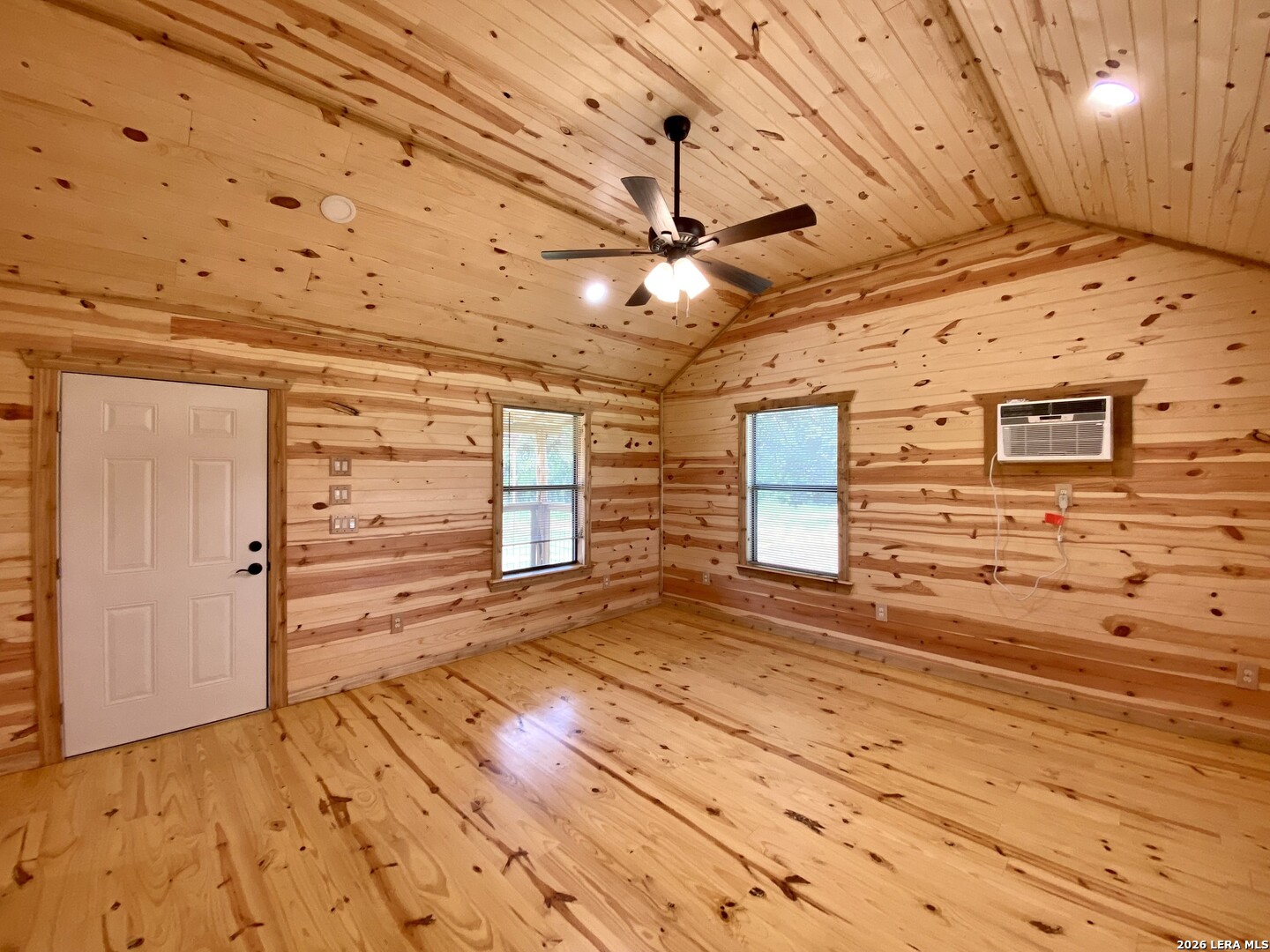 624 Deer Creek W Pipe Creek TX 78063