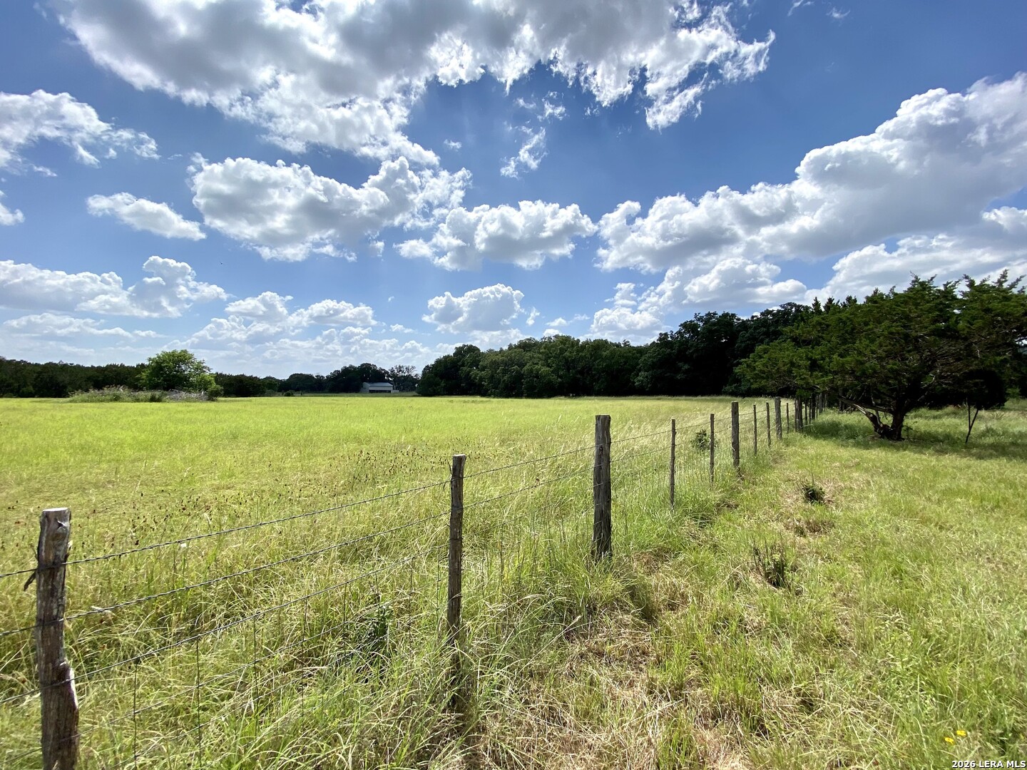 624 Deer Creek W Pipe Creek TX 78063