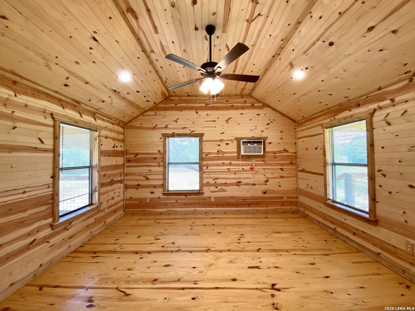 624 Deer Creek W Pipe Creek TX 78063