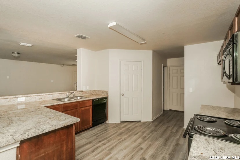 7026 Heathers Pond San Antonio TX 78244