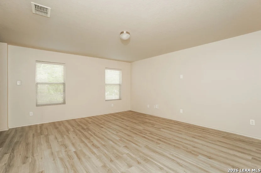 7026 Heathers Pond San Antonio TX 78244