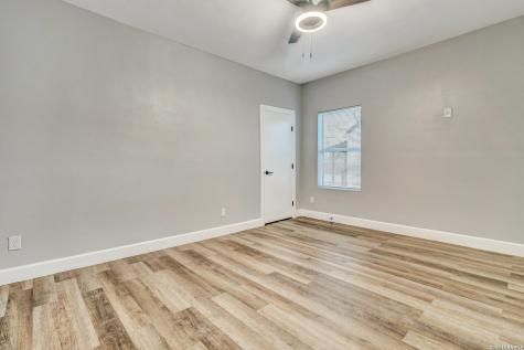 1805 Texas San Antonio TX 78228