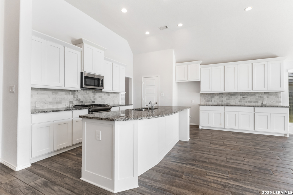 9114 Yearling Street San Antonio TX 78254