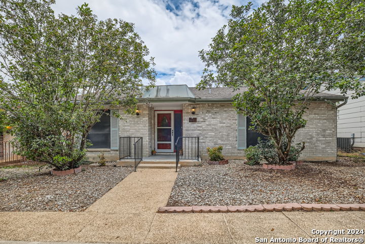 6422 Honey Hill San Antonio TX 78229