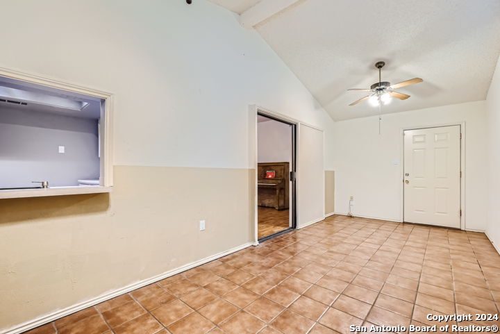 6422 Honey Hill San Antonio TX 78229