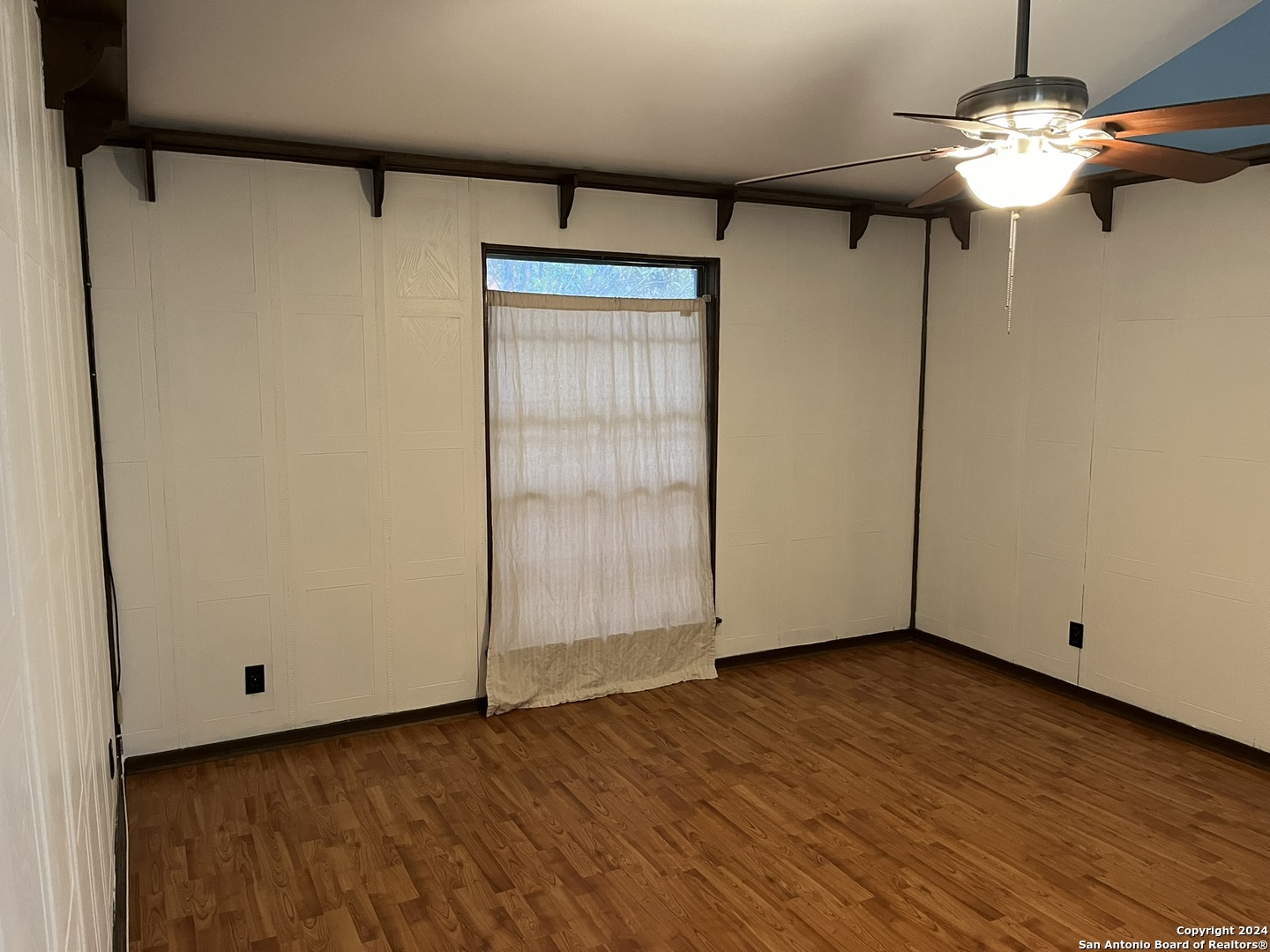 6422 Honey Hill San Antonio TX 78229