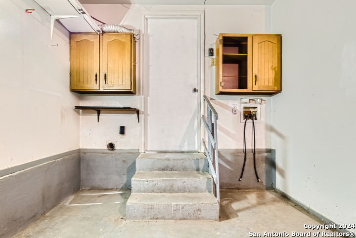 6422 Honey Hill San Antonio TX 78229