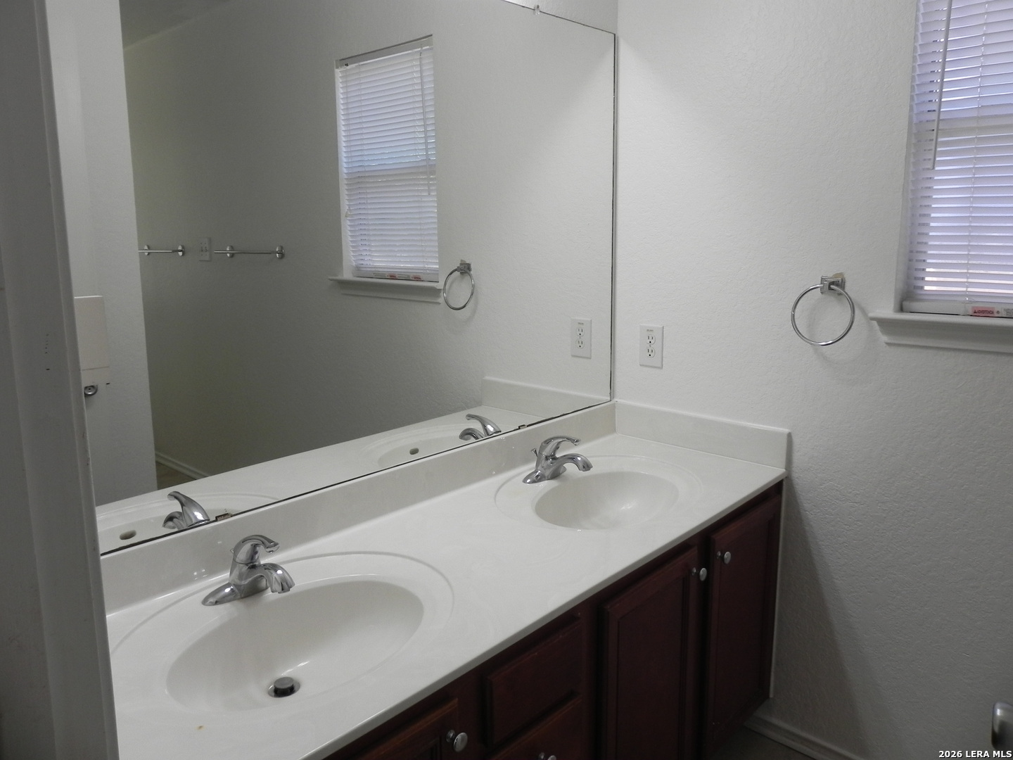 8539 Lone Shadow Trail Converse TX 78109